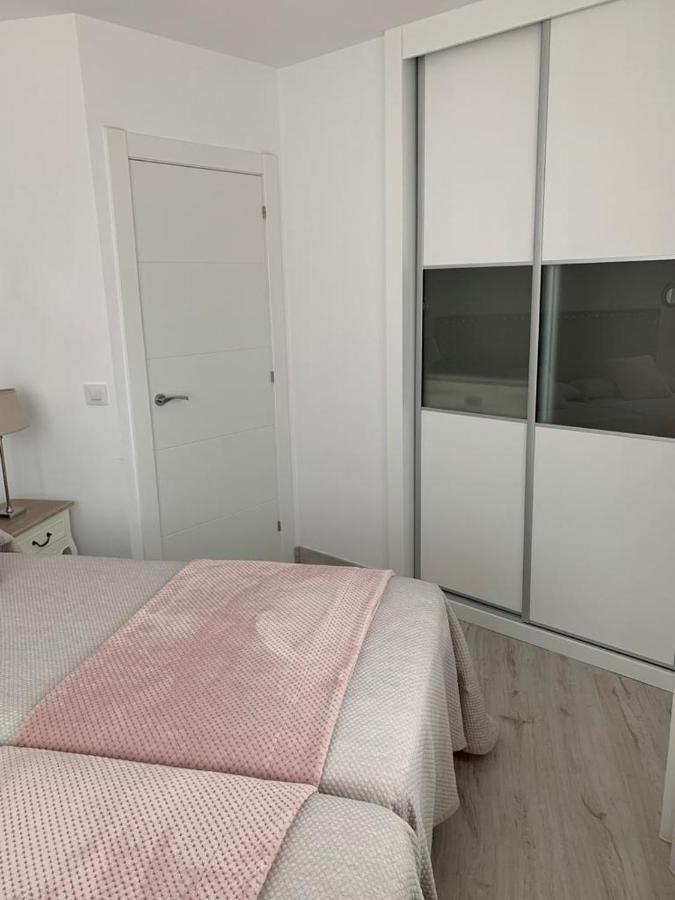 Apartamento Los Arcos リャネス エクステリア 写真