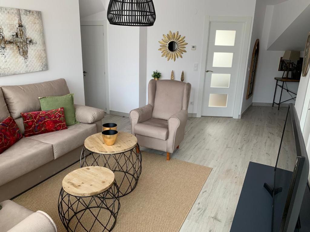 Apartamento Los Arcos リャネス エクステリア 写真