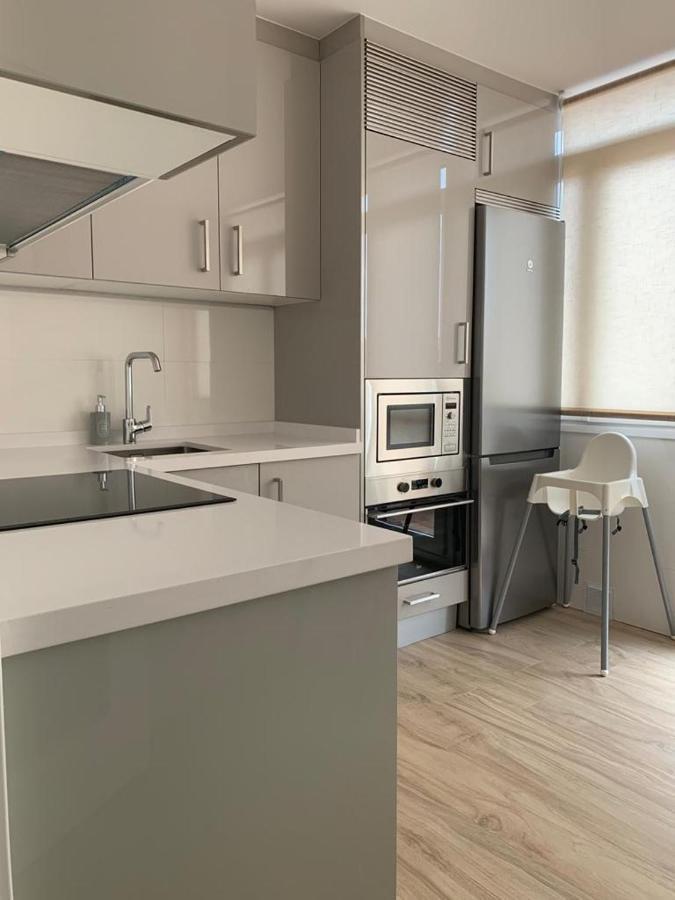 Apartamento Los Arcos リャネス エクステリア 写真