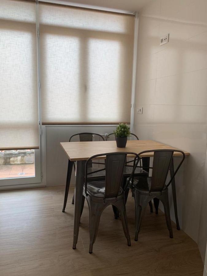 Apartamento Los Arcos リャネス エクステリア 写真