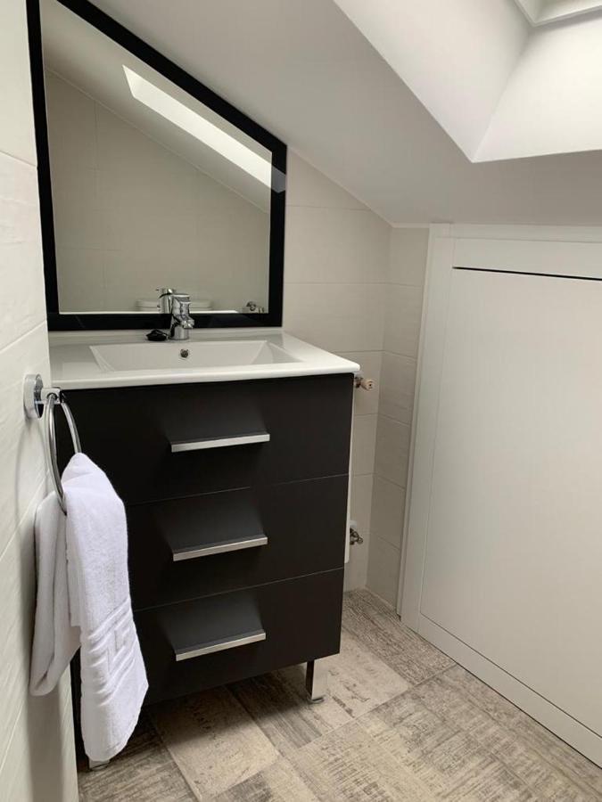 Apartamento Los Arcos リャネス エクステリア 写真