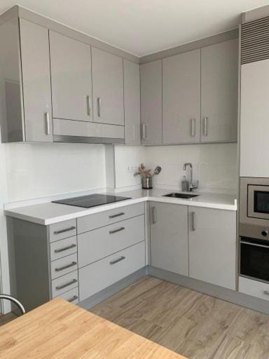 Apartamento Los Arcos リャネス エクステリア 写真